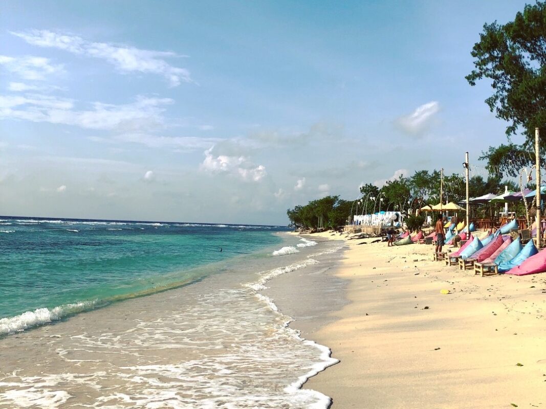 12 Days in Bali: Where I'd Go Back and What I'd Skip 10 Gili T - Sunset Beach